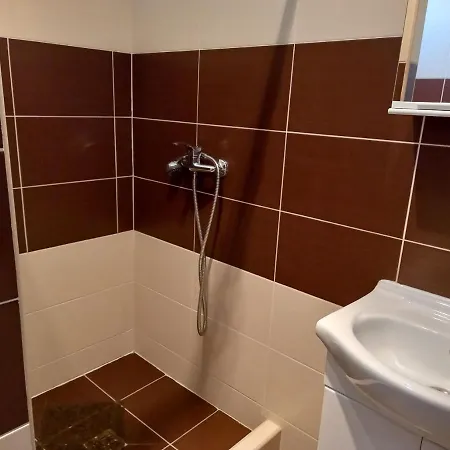 Flower Bike Affittacamere 3*