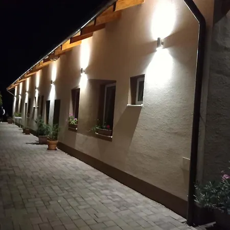 Affittacamere Flower Bike Štúrovo